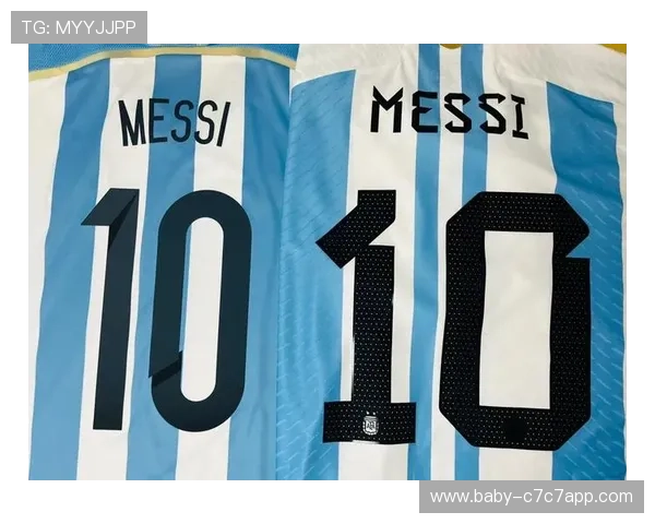 足球星纸：探索全球足球巨星背后的传奇故事与成长历程